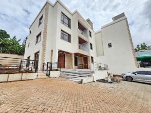 5 bedroom House For Sale Spring Valley Nairobi