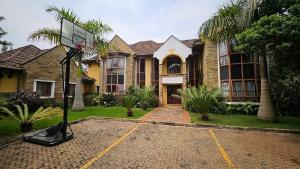 5 bedroom House For Sale Runda Westlands Nairobi
