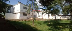 5 bedroom House For Sale Old Muthaiga Nairobi