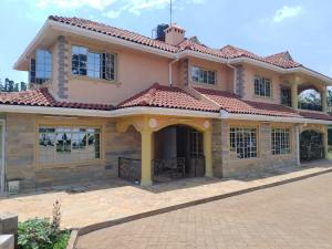 7 bedroom House For Sale Runda Westlands Nairobi