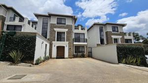 4 bedroom House For Sale Peponi Road Westlands Nairobi