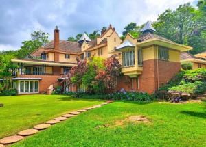 4 bedroom House For Sale Old Muthaiga. Muthaiga Nairobi