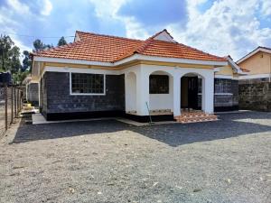 4 bedroom House For Sale A Few Meters From The Tarmac Road Ongata Rongai Kajiado