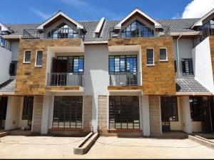 4 bedroom House For Sale 200 Meters From The Tarmac Road. Gikambura Kikuyu Kiambu