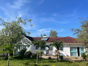 3 bedroom House For Sale Bofa Area Bofa Beach. Sokoni Kilifi