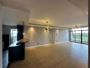 3 bedroom Apartment For Rent Brookside Westlands Nairobi