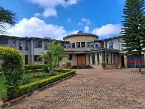 5 bedroom House For Rent Runda Westlands Nairobi