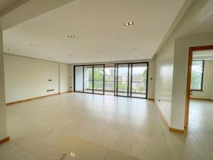 5 bedroom Apartment For Sale Westlands Road Nairobi