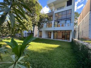 6 bedroom House For Sale Peponi Road Westlands Nairobi