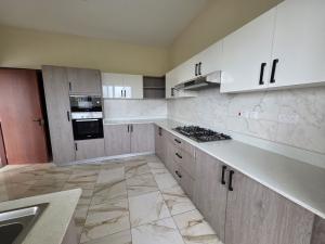 3 bedroom Apartment For Rent Off Parklands Road Nairobi