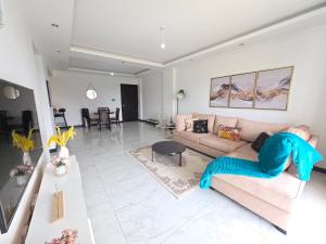 2 bedroom Apartment For Rent Brookside Westlands Nairobi