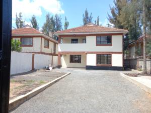 4 bedroom Townhouse For Sale Syokimau/Mulolongo Machakos