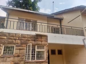4 bedroom Commercial Property For Rent Close To The Oval Ring Road Westlands Nairobi