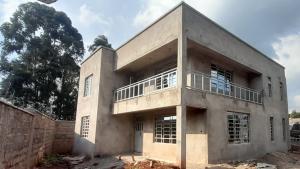 4 bedroom House For Sale 400 Meters From The Tarmac Road. Gikambura Kikuyu Kiambu