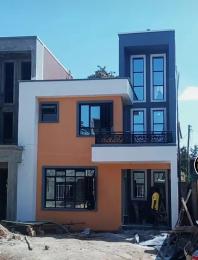 4 bedroom House For Sale Muthure, 200 Meters From The Tarmac Road. Kikuyu. Kiambu