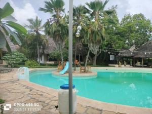 10 bedroom Commercial Property For Sale Kilifi, Town Area Mnarani Kilifi
