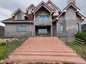 6 bedroom House For Sale Cianda Kiambu