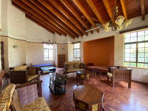 7 bedroom Commercial Property For Sale Nairobi Karen 