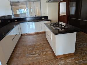 4 bedroom Apartment For Rent Near The Mosque Mandera Road Kileleshwa Nairobi