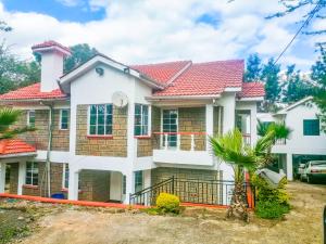 6 bedroom Townhouse For Sale Rimpa Road Rimpa Ongata Rongai Kajiado