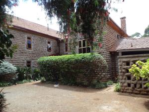 5 bedroom House For Rent Karen Nairobi