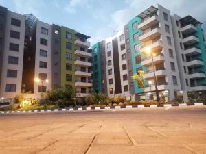 3 bedroom Apartment For Sale Off Langata Road carnivore Mugumo-Ini (Langata) Nairobi